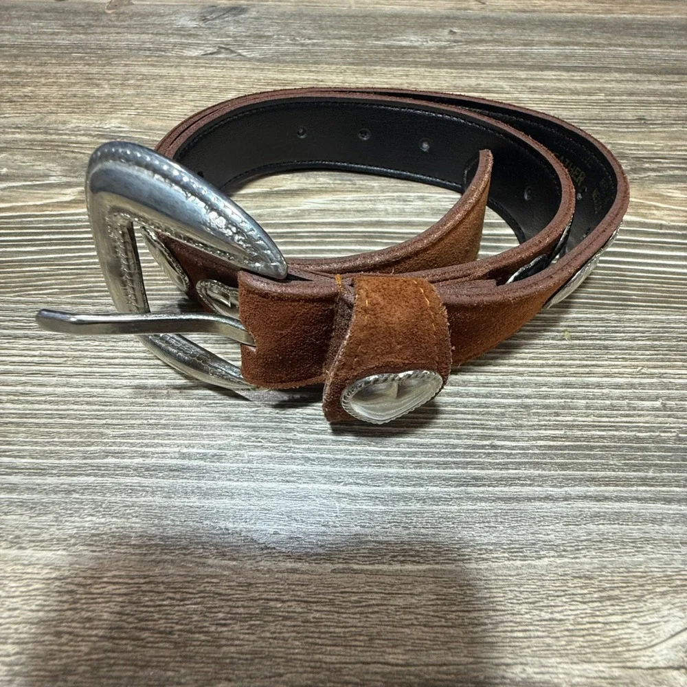 Vintage Western Suede Heart Concho Belt Brown Silver Boho Cowgirl Made in Mexico